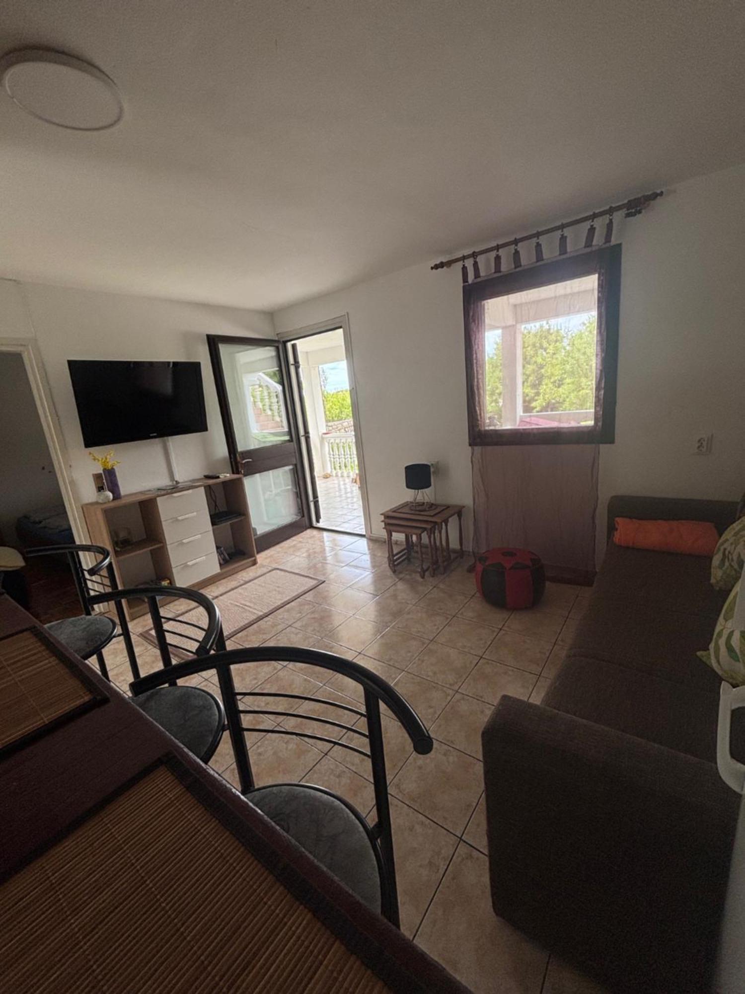 Villa Alexa Cesarica Bagian luar foto